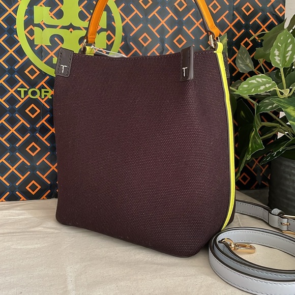 New✨authentic blake canvas color -block bucket bag - Picture 6 of 15
